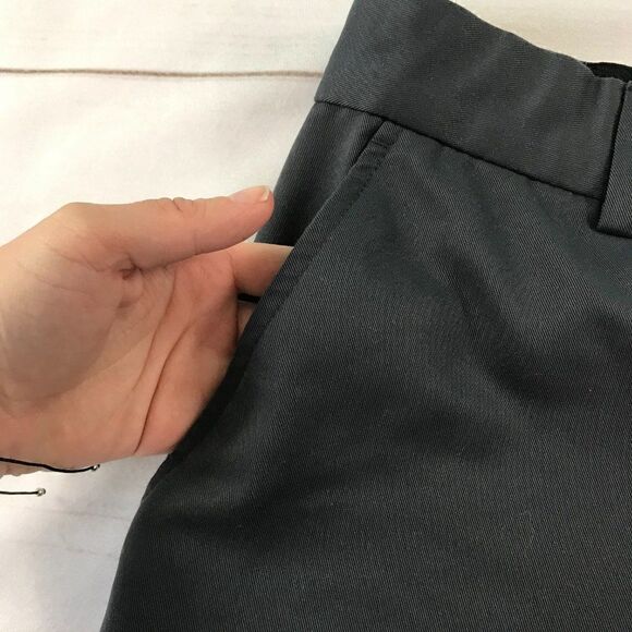 Greg Norman Tasso Elba Men Dark Gray Shorts Size 32 - Picture 6 of 14